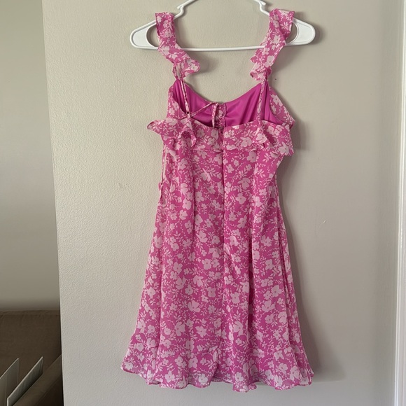 Livi Pink Floral Print Ruffled Skater Dress - Picture 5 of 8